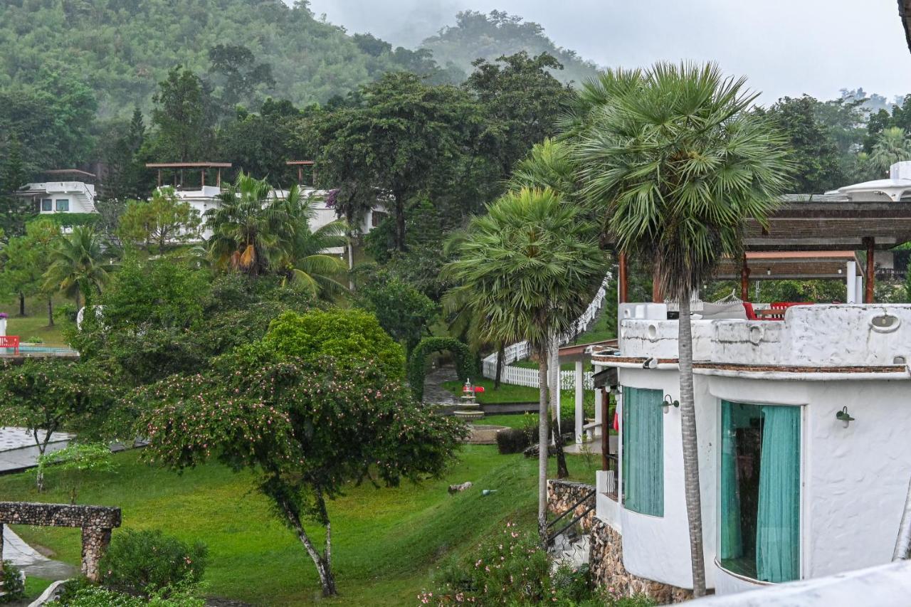 Swiss Valley Hip Resort Suan Phueng Exteriér fotografie