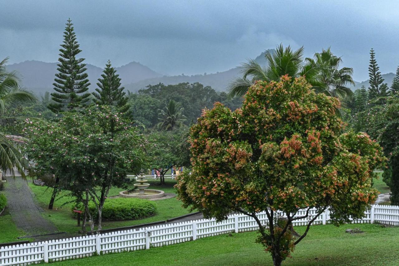 Swiss Valley Hip Resort Suan Phueng Exteriér fotografie